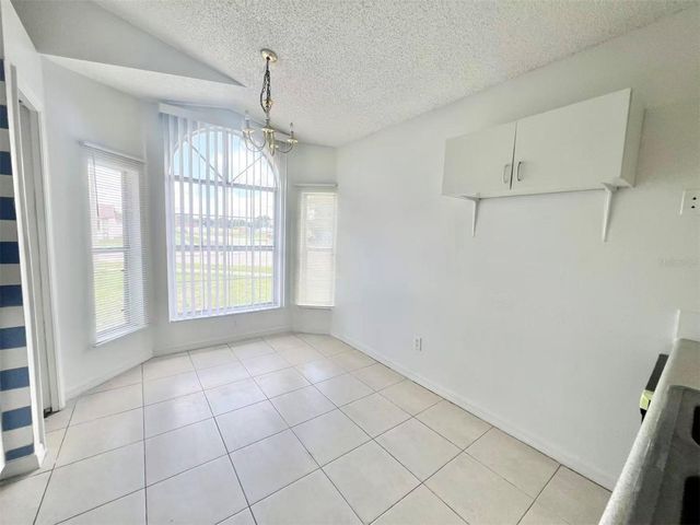 464 SPREADING OAK CIRCLE, Apopka, FL 32712