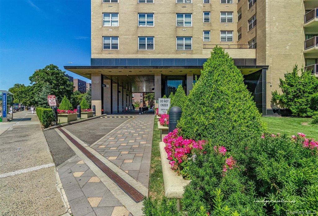 110-11 Queens Boulevard AA, Forest Hills, NY 11375