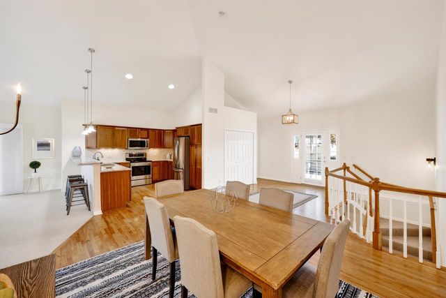 7910 Starr Grass Drive, Madison, WI 53719