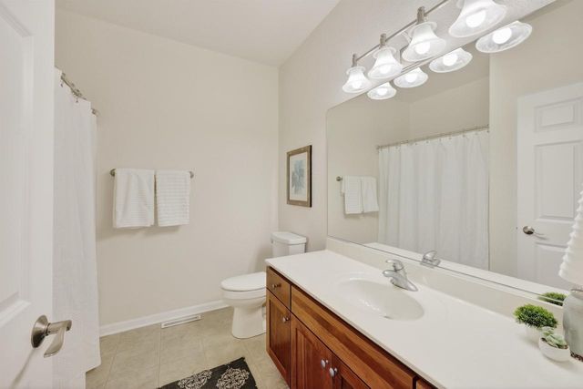 7910 Starr Grass Drive, Madison, WI 53719