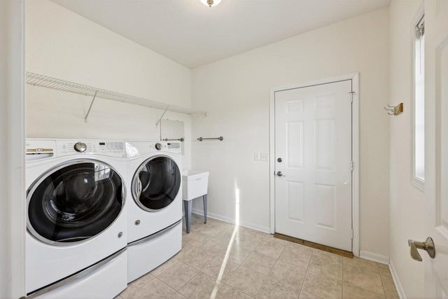 7910 Starr Grass Drive, Madison, WI 53719