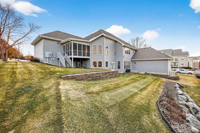 7910 Starr Grass Drive, Madison, WI 53719