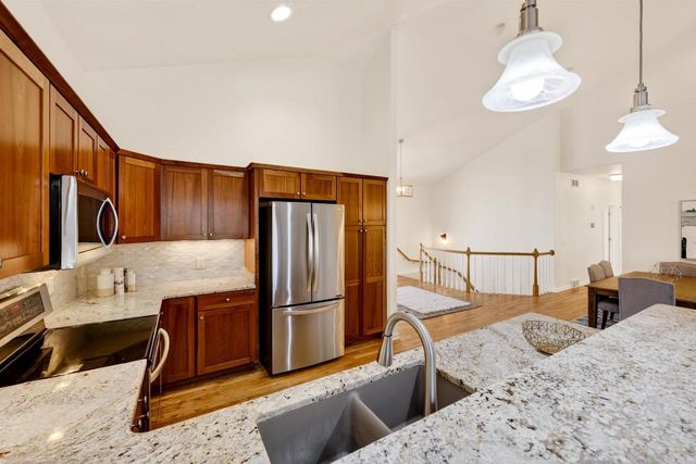 7910 Starr Grass Drive, Madison, WI 53719