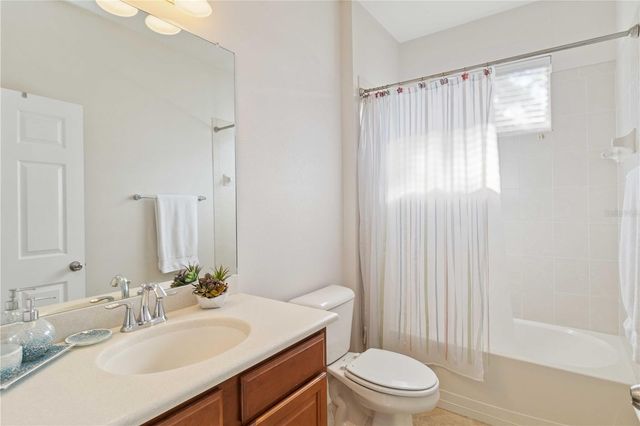 6815 45TH TERRACE E, Bradenton, FL 34203