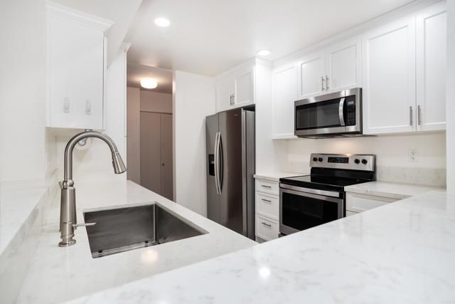 2639 Pirineos Way 234, Carlsbad, CA 92009