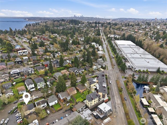 5752 NE 62nd Street, Seattle, WA 98115