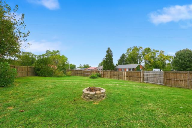 100 Ashville Drive, Nicholasville, KY 40356