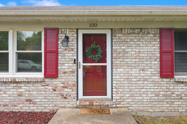 100 Ashville Drive, Nicholasville, KY 40356