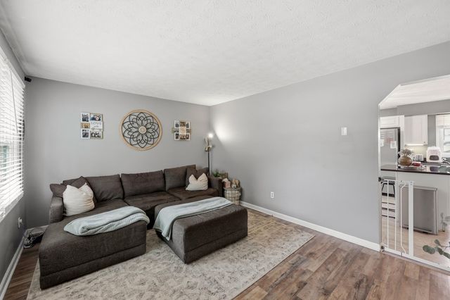 100 Ashville Drive, Nicholasville, KY 40356