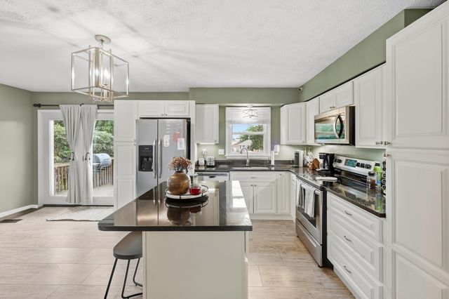 100 Ashville Drive, Nicholasville, KY 40356