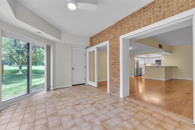 2115 Nature Cove Court 108, Ann Arbor, MI 48104