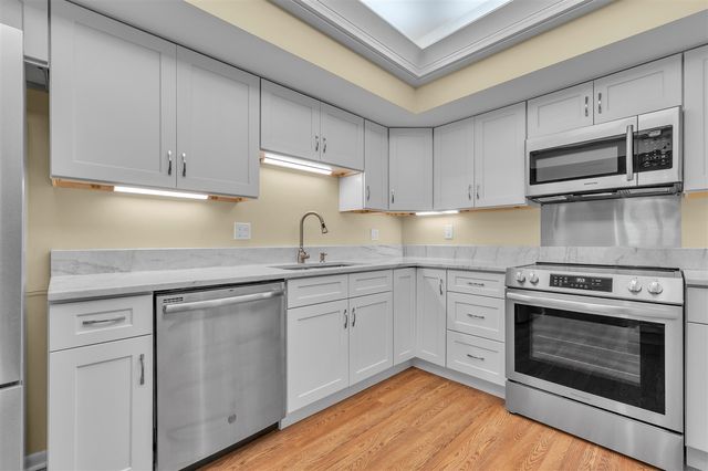 2115 Nature Cove Court 108, Ann Arbor, MI 48104