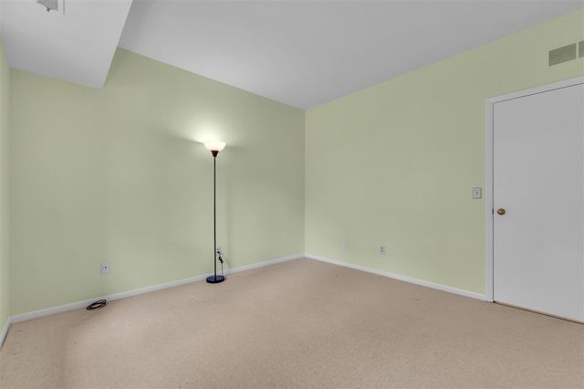 2115 Nature Cove Court 108, Ann Arbor, MI 48104