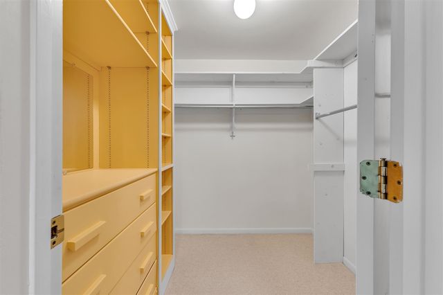 2115 Nature Cove Court 108, Ann Arbor, MI 48104