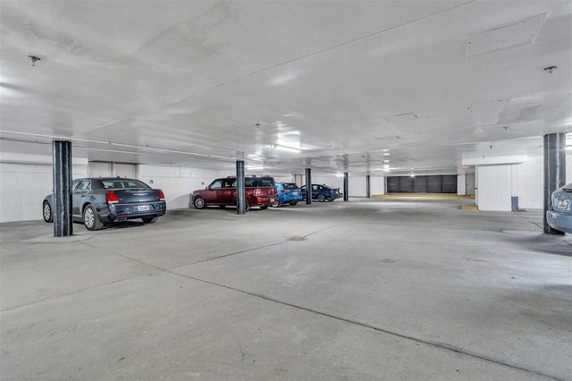 2115 Nature Cove Court 108, Ann Arbor, MI 48104