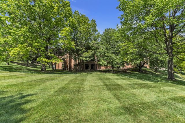 2115 Nature Cove Court 108, Ann Arbor, MI 48104