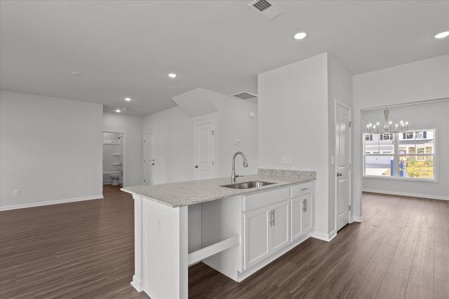 210 NW Shingle Oak Garden, Aiken, SC 29801