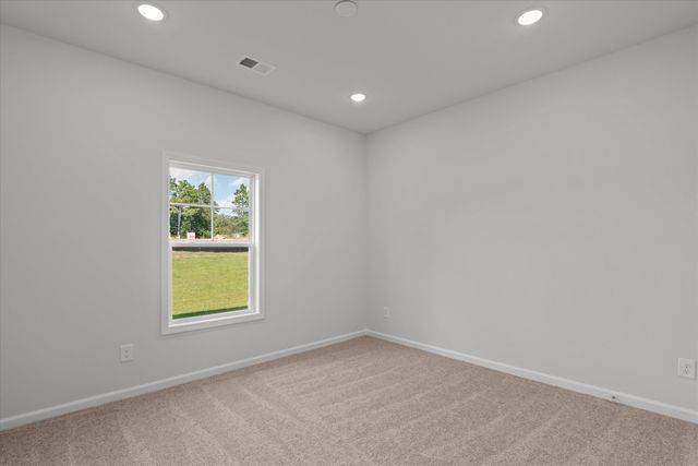 210 NW Shingle Oak Garden, Aiken, SC 29801