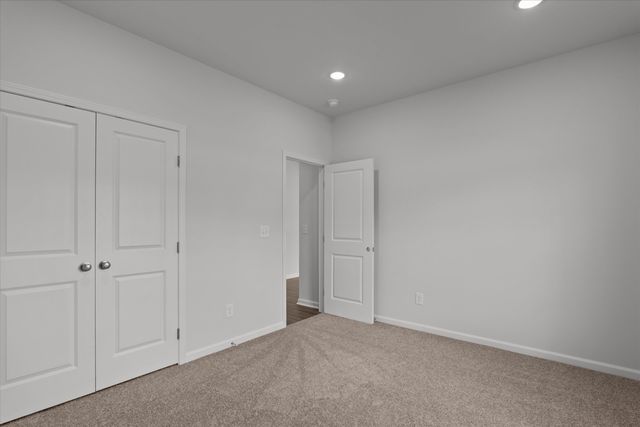 210 NW Shingle Oak Garden, Aiken, SC 29801