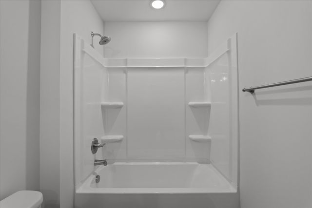 210 NW Shingle Oak Garden, Aiken, SC 29801