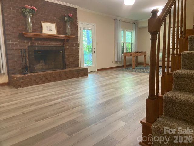 6632 Summer Darby Lane, Charlotte, NC 28270