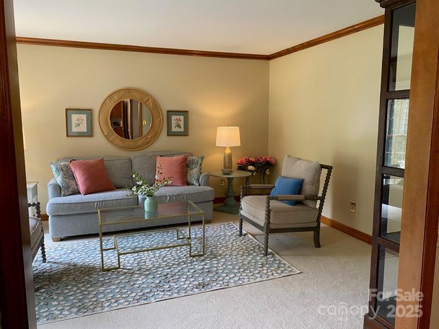 6632 Summer Darby Lane, Charlotte, NC 28270