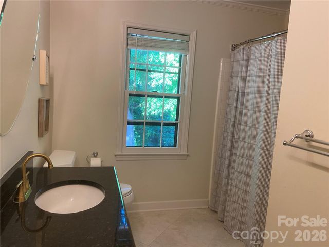 6632 Summer Darby Lane, Charlotte, NC 28270