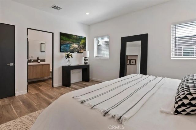13538 Vanowen Street 4, Valley Glen, CA 91405