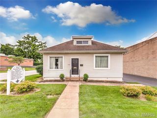330 Rue Saint Francois Street, Florissant, MO 63031