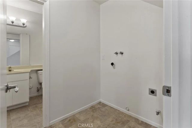 1700 Lynne Drive 17, Santa Maria, CA 93454