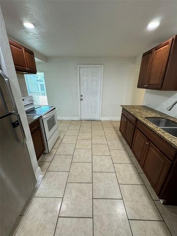 3866 12TH AVENUE S, St Petersburg, FL 33711