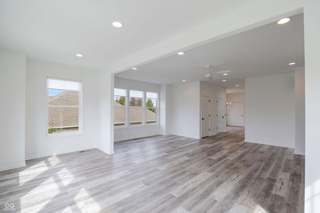 15437 Mystic Rock Drive, Carmel, IN 46033