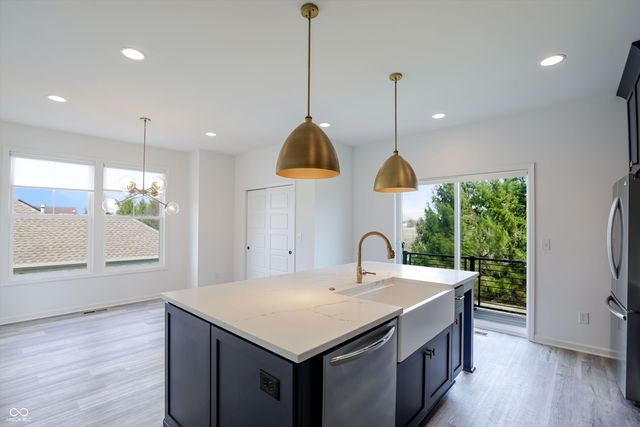 15437 Mystic Rock Drive, Carmel, IN 46033