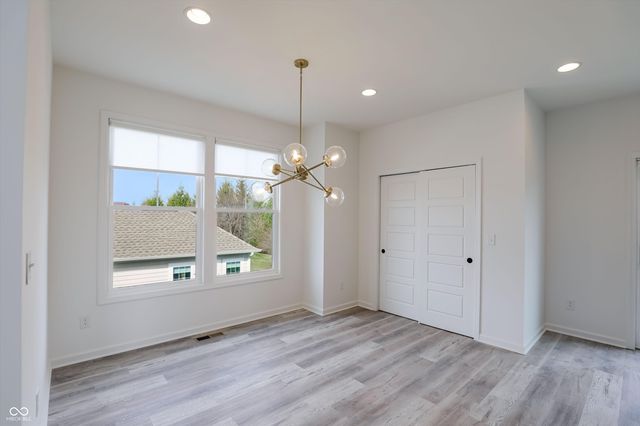 15437 Mystic Rock Drive, Carmel, IN 46033