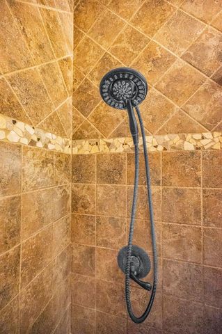 2876 30TH AVENUE N, St Petersburg, FL 33713