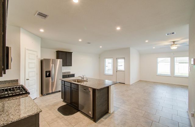 7527 Cynomys Court, Rosharon, TX 77583