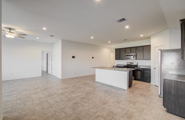 7527 Cynomys Court, Rosharon, TX 77583