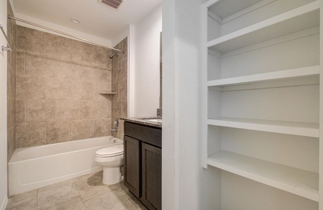 7527 Cynomys Court, Rosharon, TX 77583