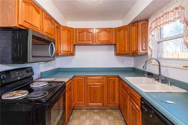 5760 Kitridge Road, Dayton, OH 45424