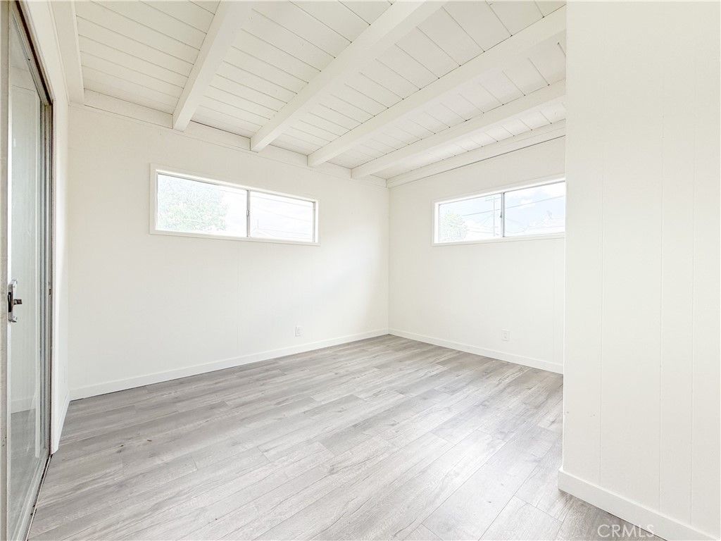 Image 19 of property listing at 1410 W School Street, Compton, CA 90220