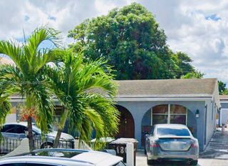 180 E 56th St, Hialeah, FL 33013
