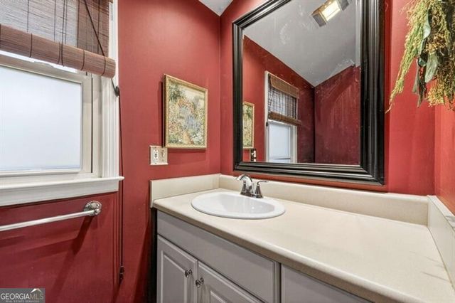 908 Scott Circle, Decatur, GA 30033