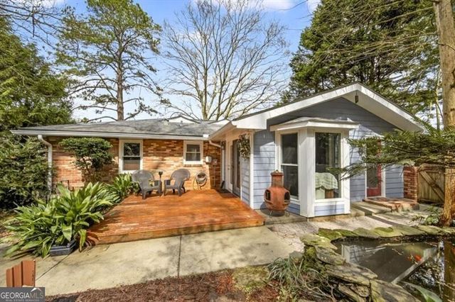 908 Scott Circle, Decatur, GA 30033