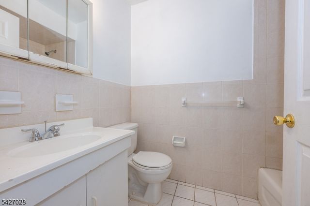 447 S 9Th St, Newark City, NJ 07103