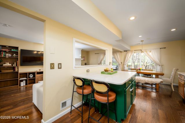 55 Malibu Drive, Eatontown, NJ 07724