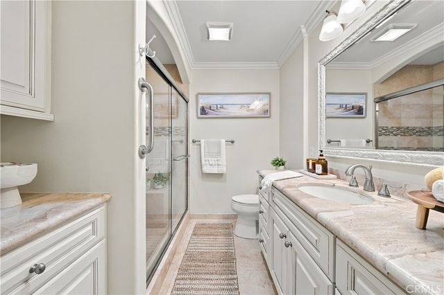 498 Avenida Sevilla C, Laguna Woods, CA 92637