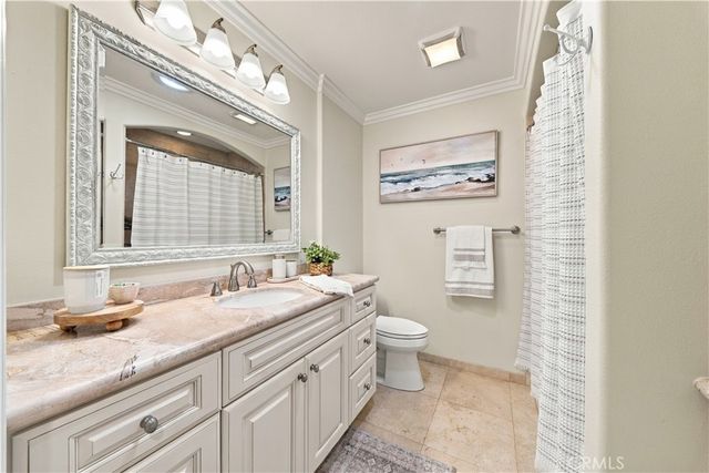 498 Avenida Sevilla C, Laguna Woods, CA 92637