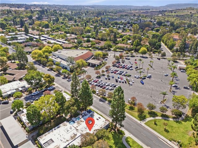 498 Avenida Sevilla C, Laguna Woods, CA 92637