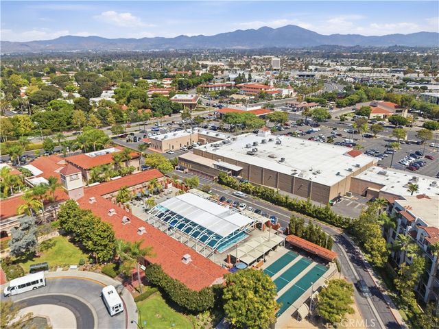 498 Avenida Sevilla C, Laguna Woods, CA 92637