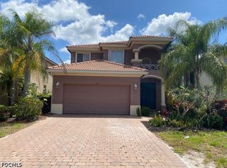 9923 Springlake CIR, Estero, FL 33928